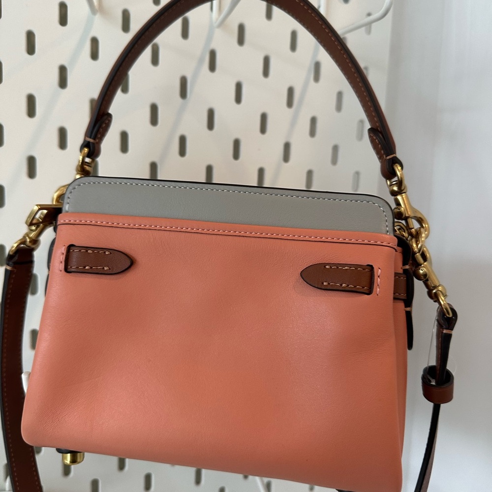 Coach colorblock crossbody - Picture 2 of 8
